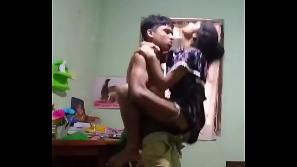 Indian Boyfriend lifts his Girlfriend and fucks her