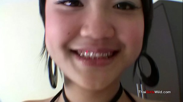 Baby faced Thai teen is easy pussy for the experienced sex tourist