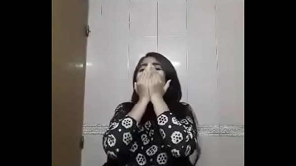 Young Indian girl Tamil girl blowjob and sucking video