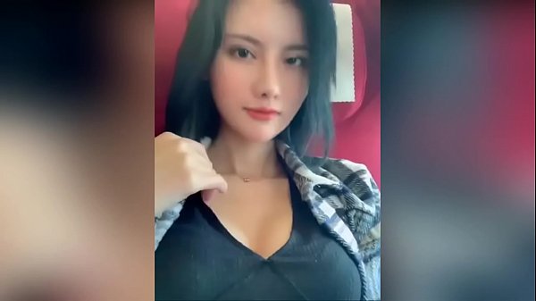 人气极品女神自拍集く全更多喜歡来 QQ：2727063382