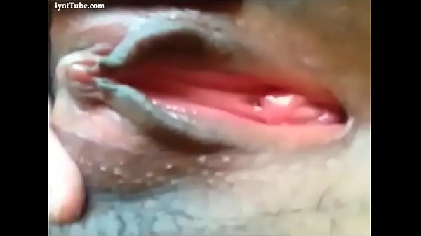 Malaysian girl loves her very soft pussy