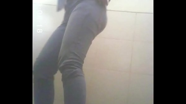 Ngintip intip tudung pipis voyeur kencing skodeng more twitter.com/spysz